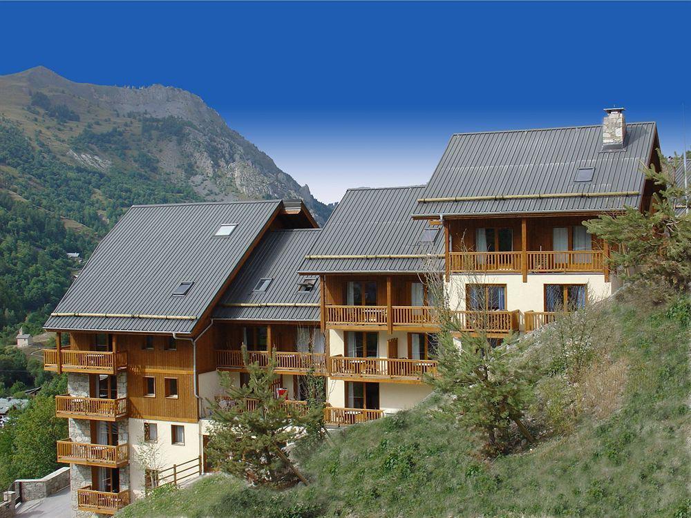 Madame Vacances - Residence Les Valmonts Valloire Bagian luar foto